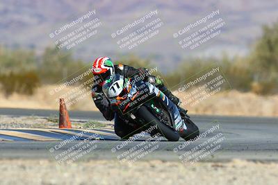 media/Jan-16-2022-CVMA (Sun) [[7f3d92989d]]/Race 2 Supersport Middleweight/